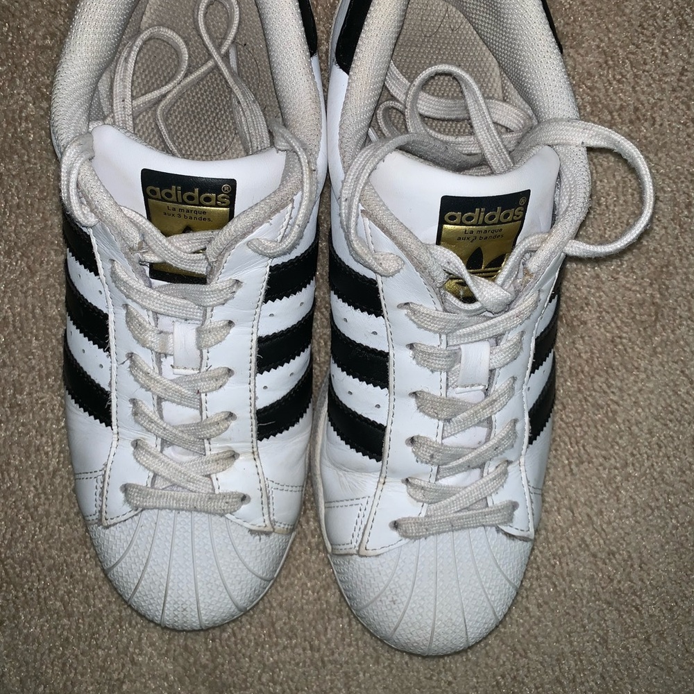 Shell top Adidas sneakers
